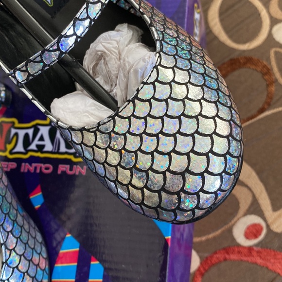 Brand new MERMAID SHOES - Picture 7 of 9